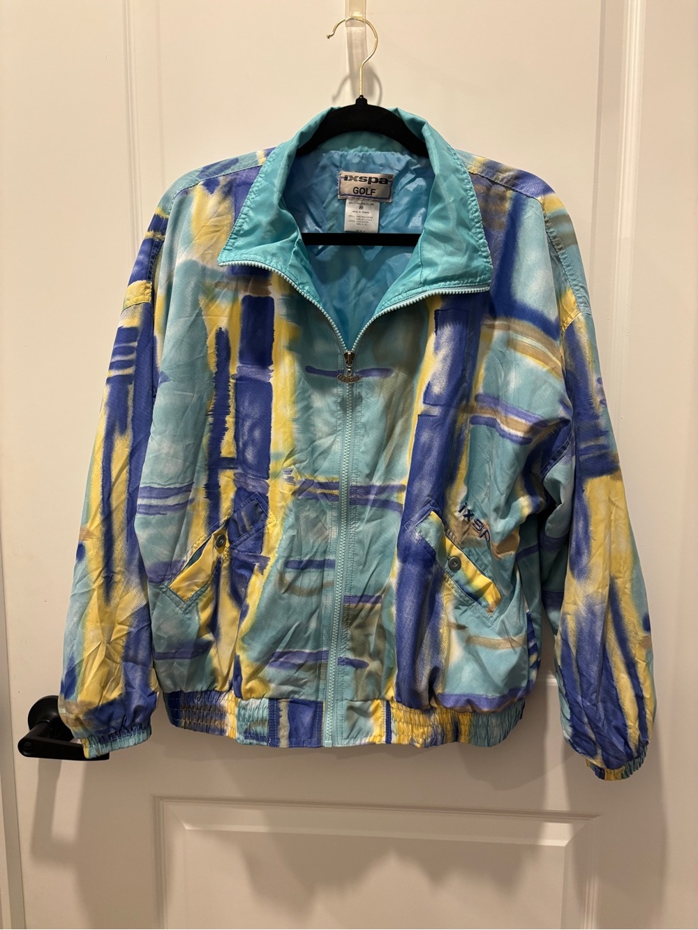 IXSPA Golf Women's Light Blue Abstract Print Windbreaker Jacket